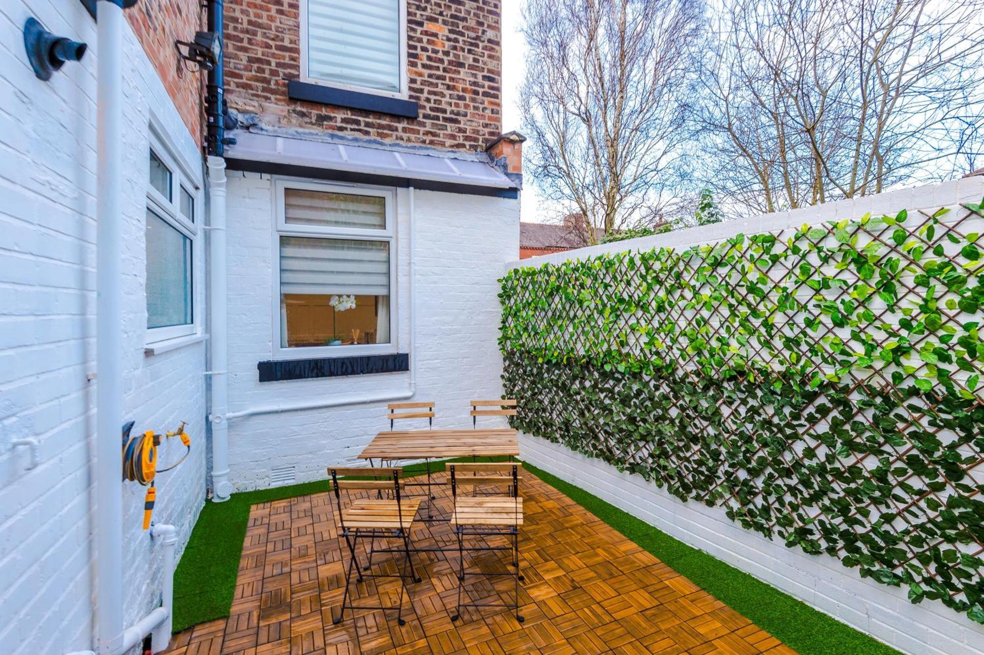 4 Bedroom Victorian House Manchester Esterno foto