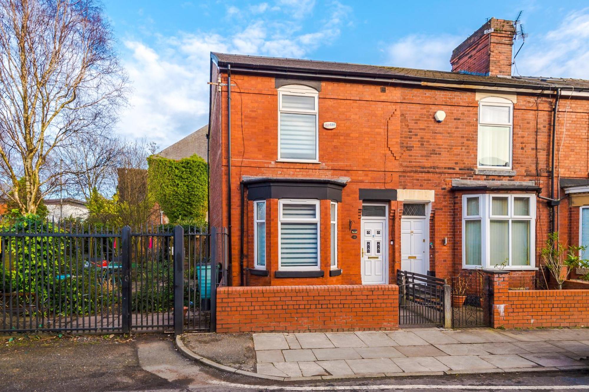 4 Bedroom Victorian House Manchester Esterno foto