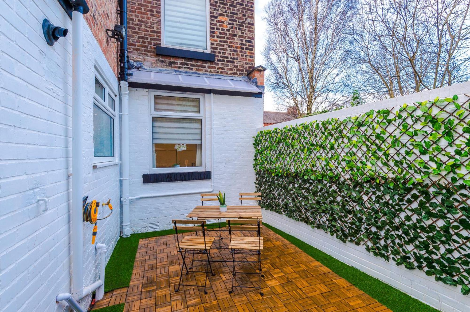4 Bedroom Victorian House Manchester Esterno foto